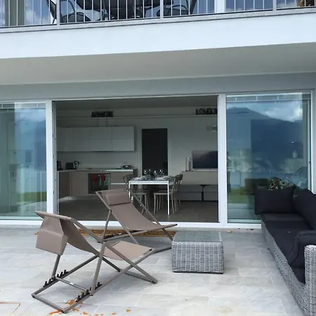 דירה Sleeps 5 Pool Air Con *